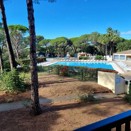 Studio 4P Vue Piscine St Raphael Valescure - Au Coeur Des Golfs Saint-Raphaël Eksteriør bilde